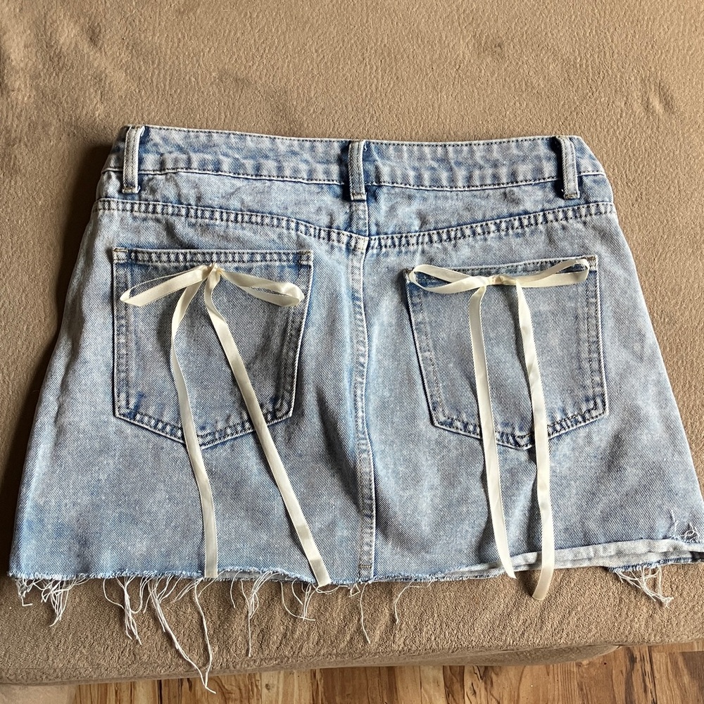 Brand New, Light Blue Denim Skirt with Ribbon Details